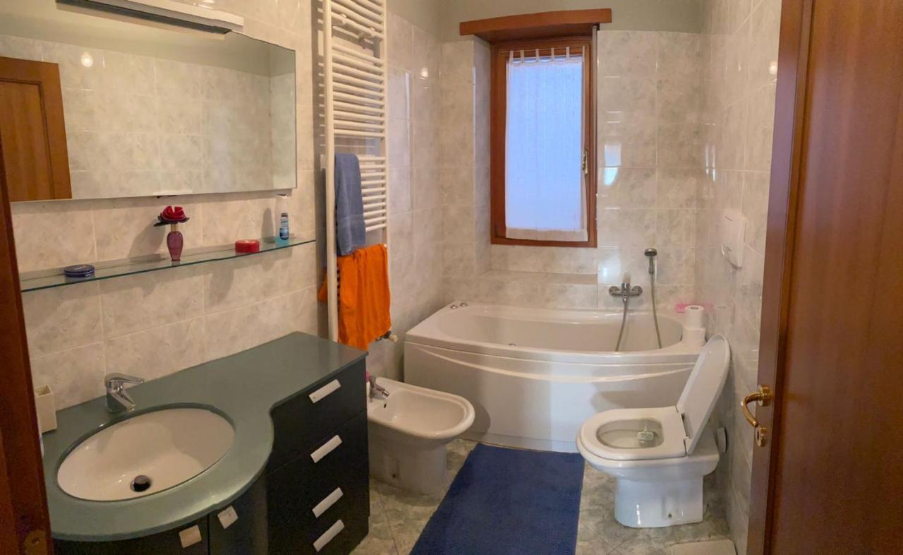 Appartamento Cenisia Vicino Al Centro Con Garage Turin Ngoại thất bức ảnh